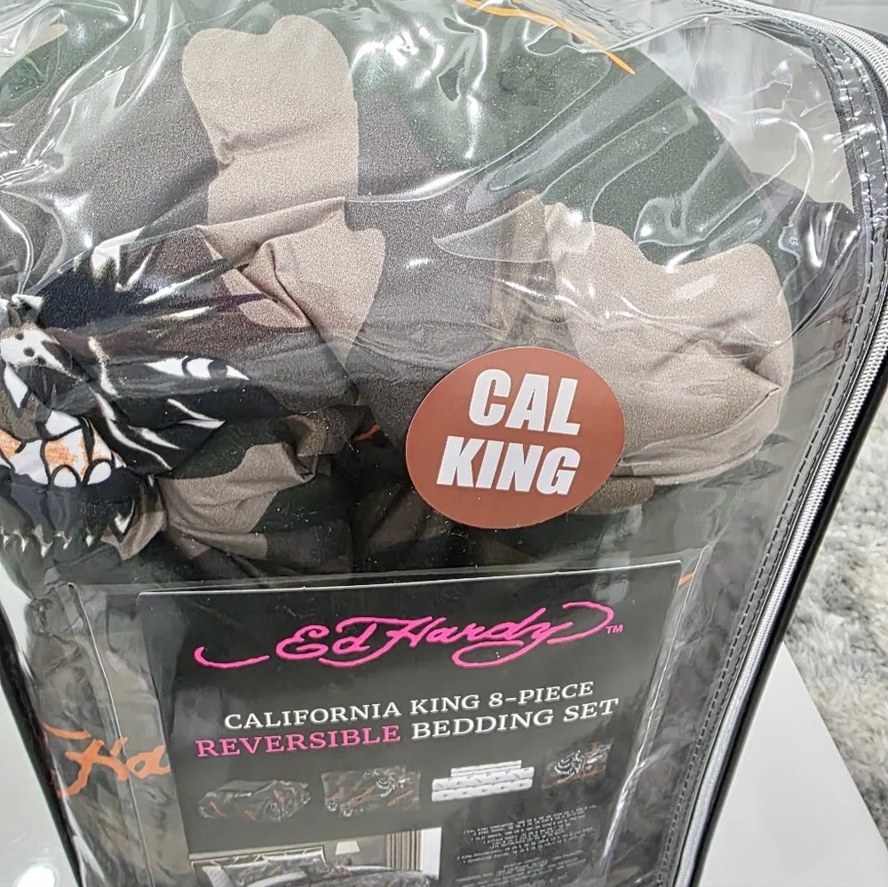 Ed Hardy CALIFORNIA KING 8 Piece Camo Eagle Comforter Bedding Set